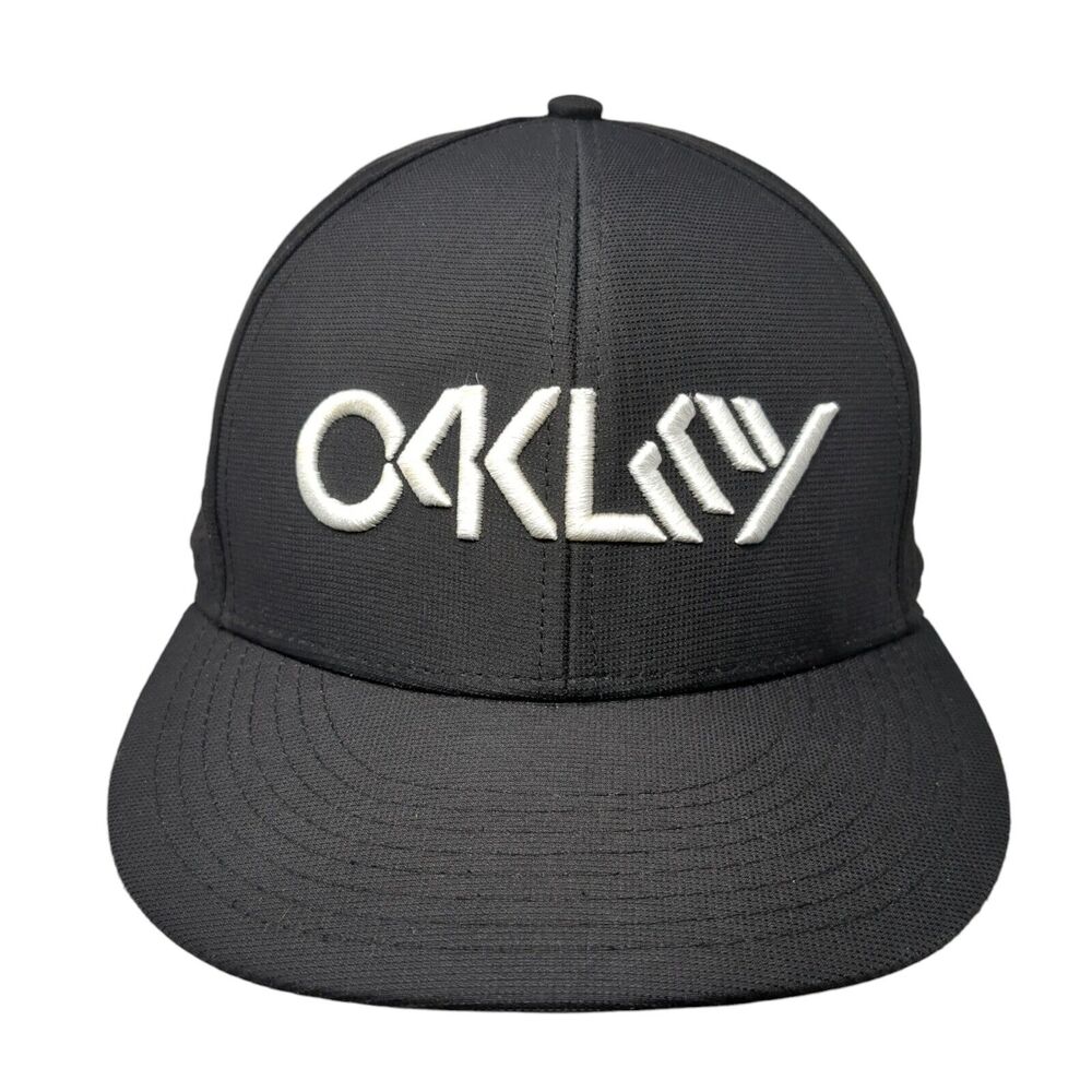 Oakley Snapback Hat Black One Size Adjustable Embroidered Laser Cut